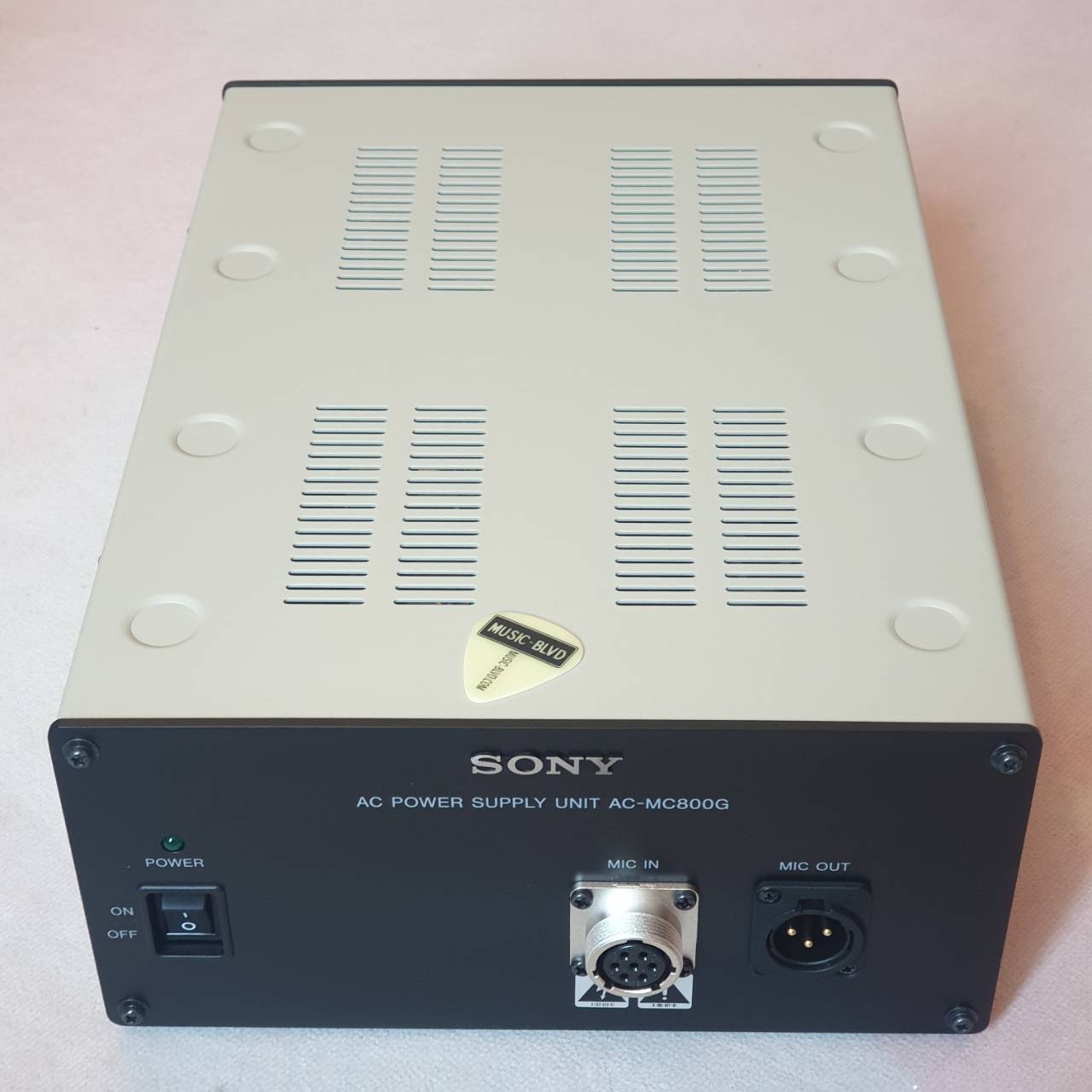 Sony C-800G Large-diaphragm Condenser Microphone