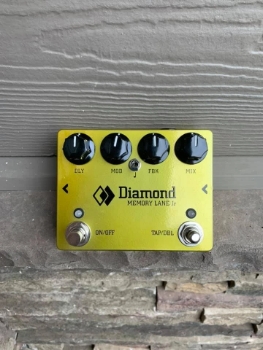 Diamond Memory Lane Jr. v2 - Gold