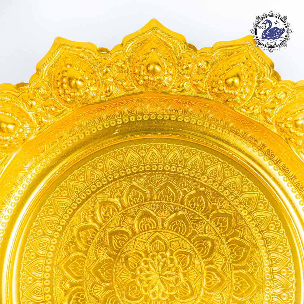 Aluminum Gold Sun-like Pedestal 36 cm.