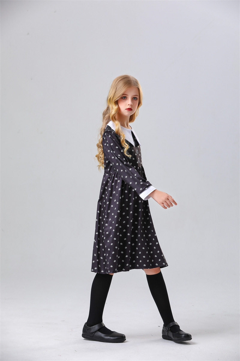 ชุด Wednesday The Addams Family S 110-120, M 120-130