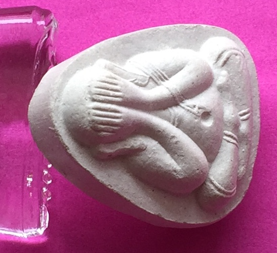 พระผงปิดตา หลวงปู่โต๊ะ วัดประดู่ฉิมพลี กรุงเทพฯ รุ่น ๑๐๘ ปี หลังยันต์ เนื้อผงพุทธคุณผสม พระแท้สวย สนใจโทรสอบถามที่ 0619783836.. 0805587175 ส่งEMSในประเทศฟรีคะ