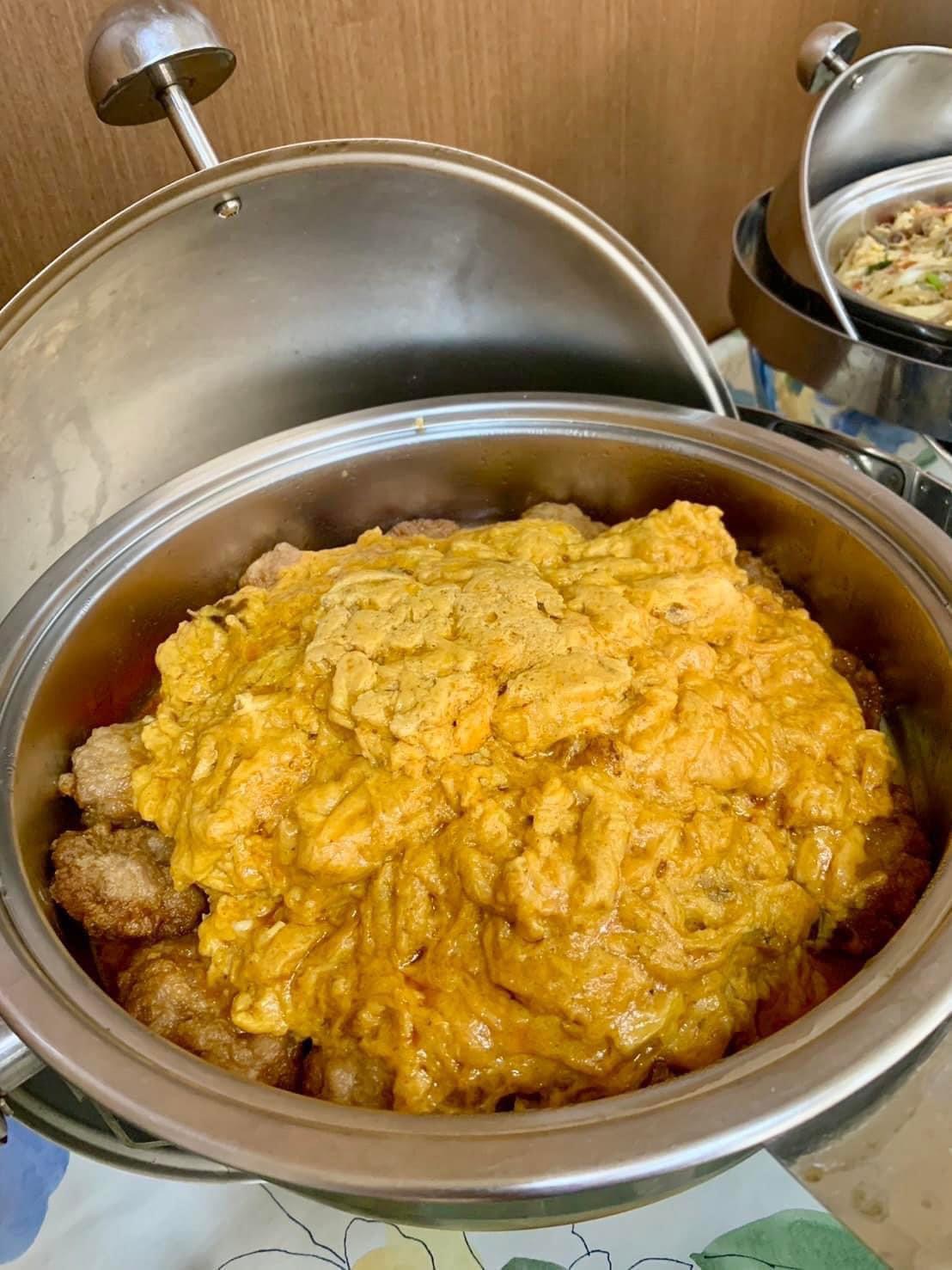 ซอสไข่ข้นหมูทอด