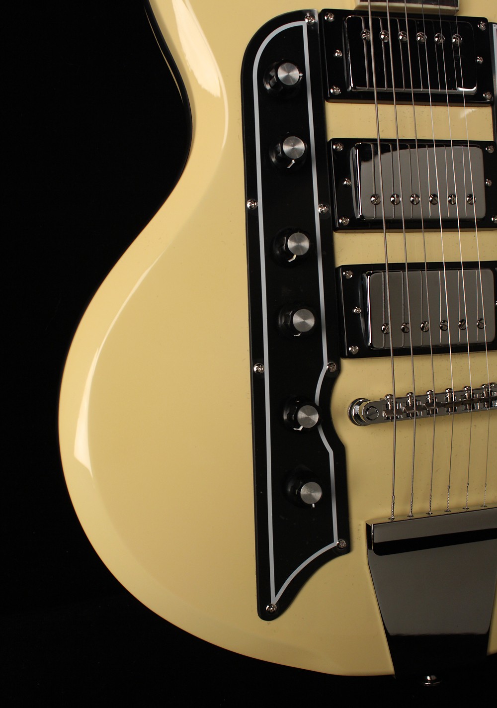 Eastwood Airline 59 Town & Country Std - Cream