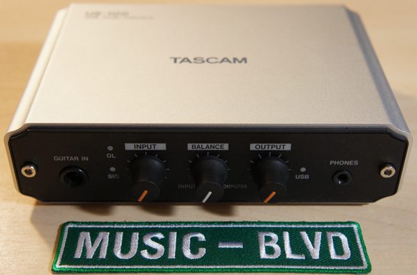 TASCAM US-100 USB Audio and MIDI Interface