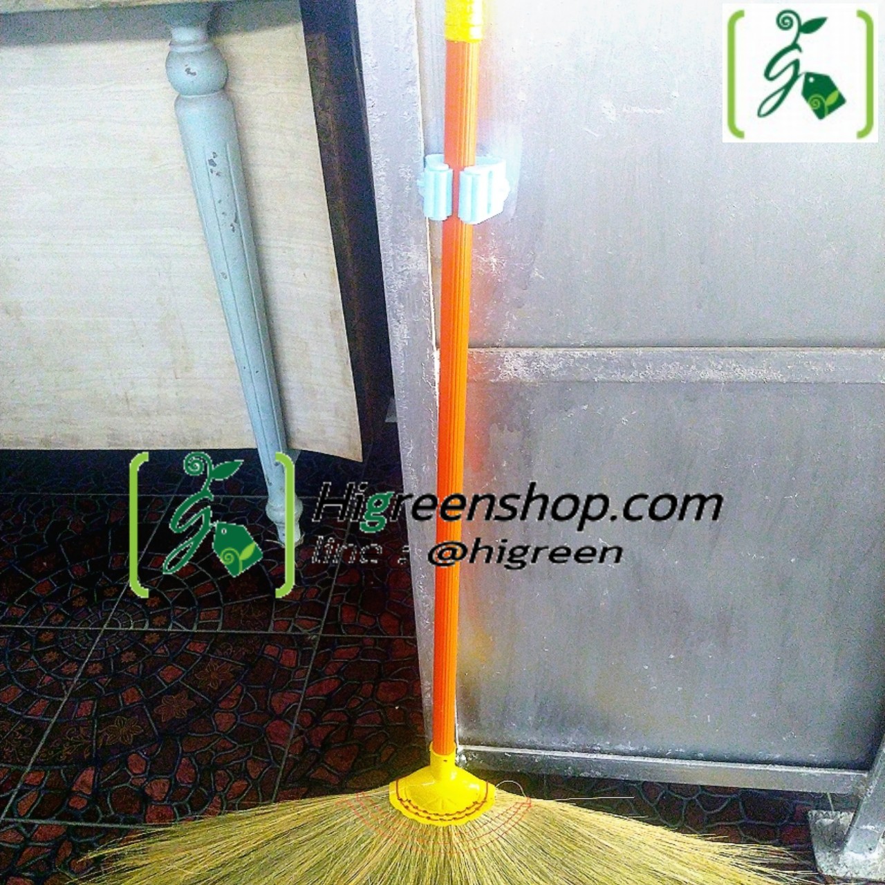 ที่แขวนไม้กวาด ไม้ถูพื้นแบบติดผนัง จำนวน 3 ชิ้น