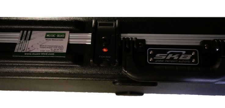 SKB SKB-66 Deluxe Universal Electric Guitar Case