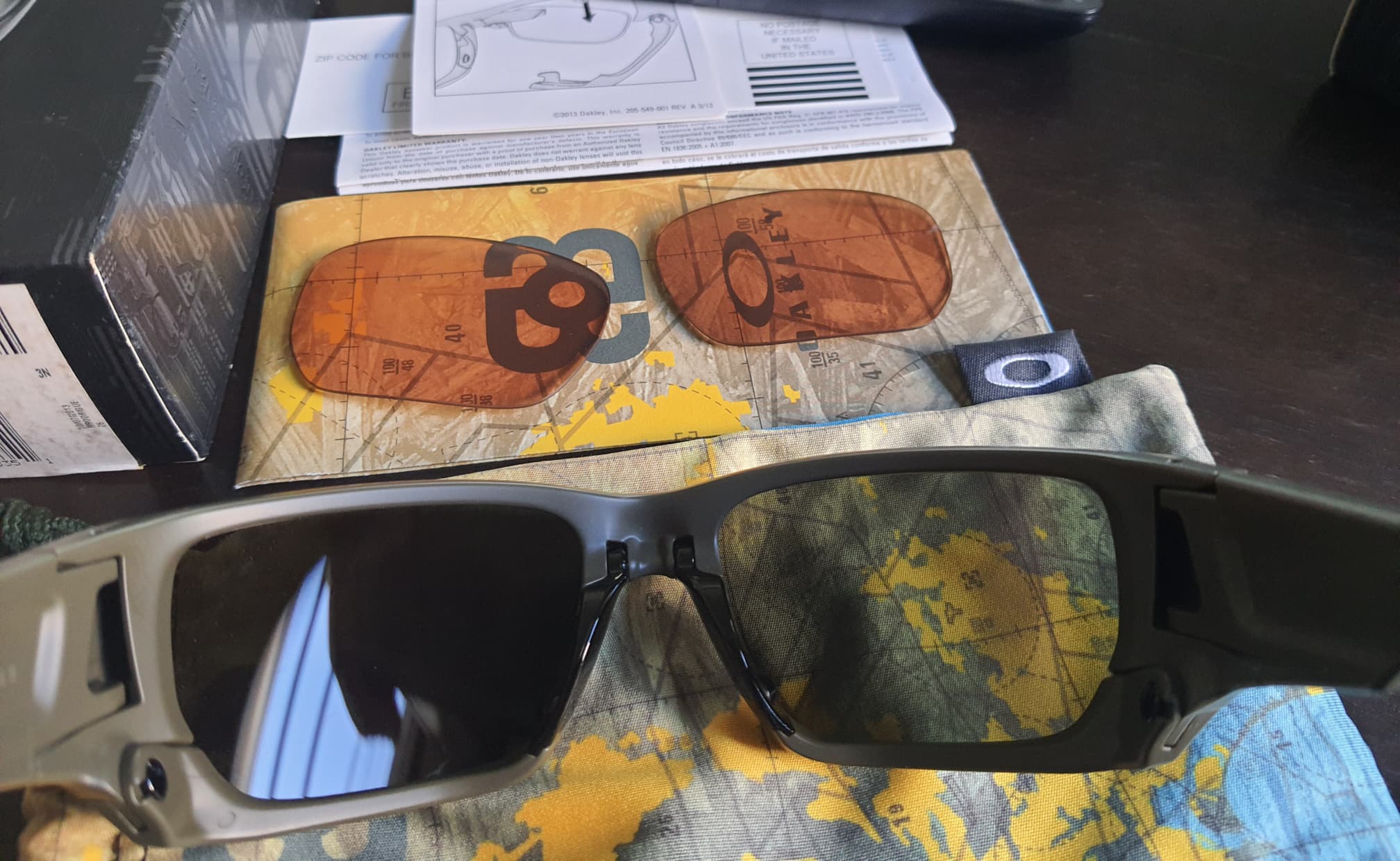 OAKLEY BOB BURNQUIST SIGNATURE SERIES STYLE SWITCH Matte Dark Green with Dark Grey & VR50 OO9194-13