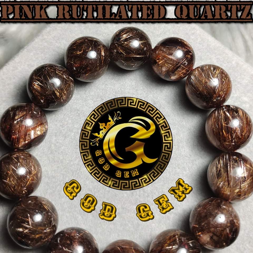 ข้อมือหินไหมนาค