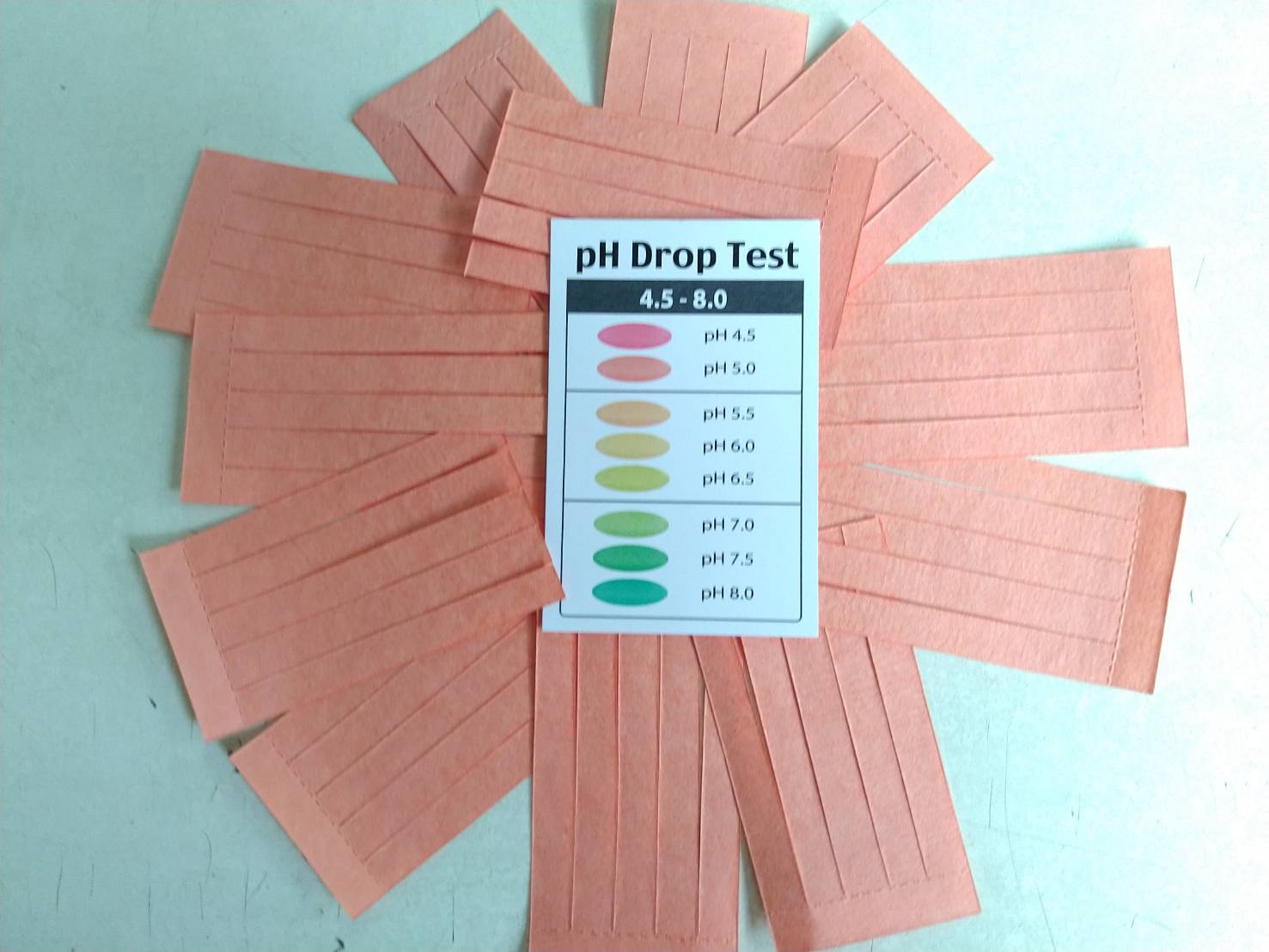 กระดาษลิตมัส (ช่วง 4.5-8.0) จำนวน 30 ชิ้น