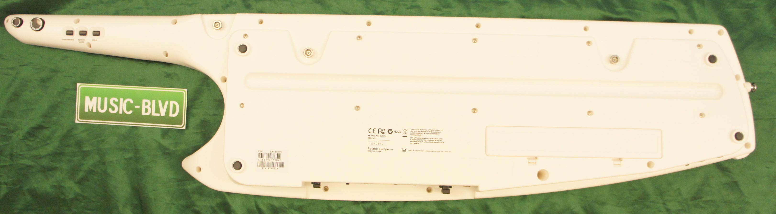 Roland AX-Synth Shoulder Synthesizer Keyboard White