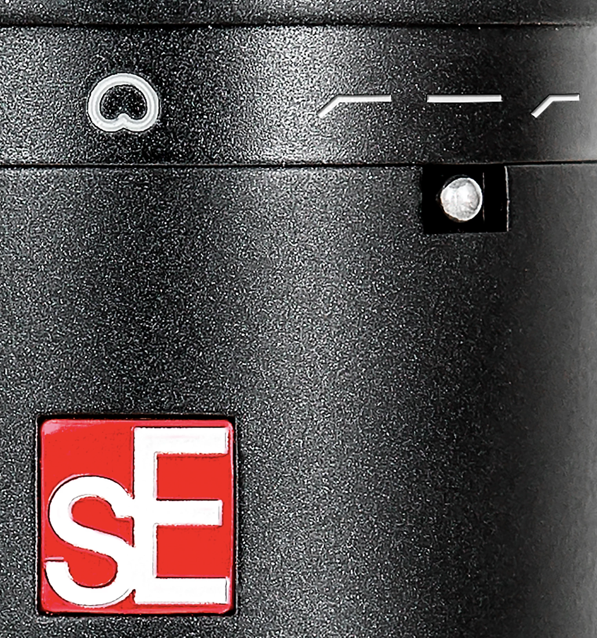 sE Electronics sE2200 Large Diaphragm Condenser Microphone