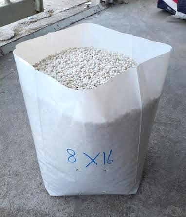 ถุงเพาะชำสีขาว ขนาด 8x16 นิ้ว 1กก. เจาะรู