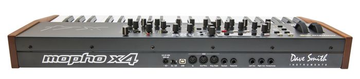 Dave Smith Instruments Mopho x4 Synthesizer Keyboard