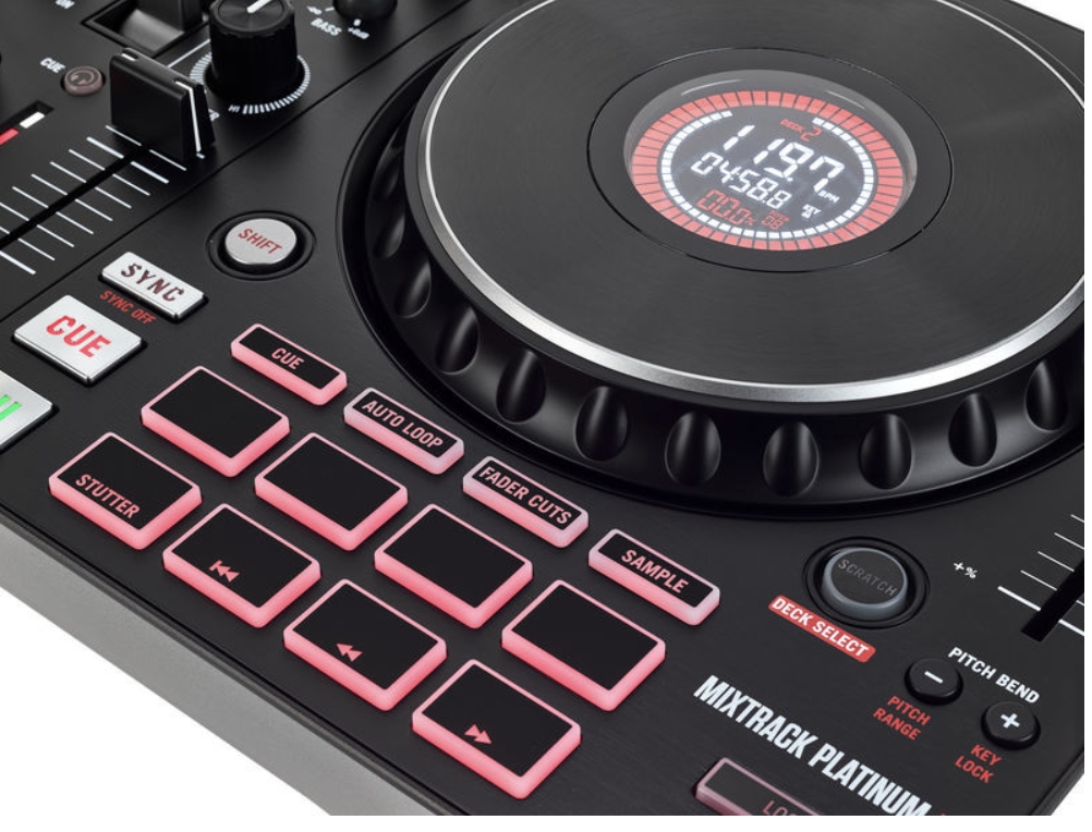 Numark Mixtrack Platinum FX