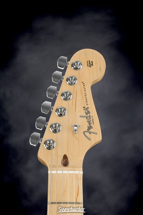 Fender American Professional Stratocaster - 3-color Sunburst with Maple Fingerboard