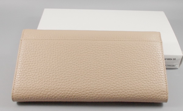 กระเป๋าสตางค์ Guy Laroche เบจ ใหม่ แท้