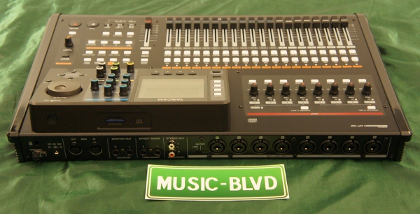 TASCAM DP-32 Digital 32-Track Portastudio