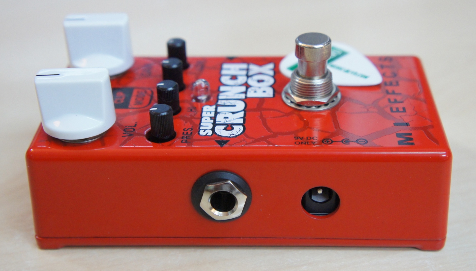 MI Audio Super Crunch Box Distortion v.2