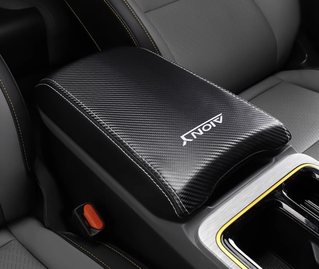 GAC Aion Y Plus ที่หุ้มที่วางแขนรถยนต์ เบาะที่เท้าแขนรถยนต์ ที่วางแขนในรถยนต์ ที่พักแขน แผ่นรองคอนโซลกลาง ที่เท้าแขนกล่อง