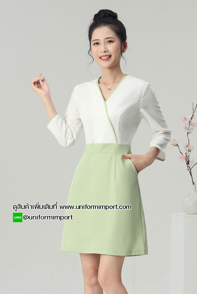 ชุดเดรสพนักงาน