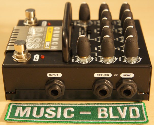 AMT Electronics BC-1 Bass Crunch Bass Preamp