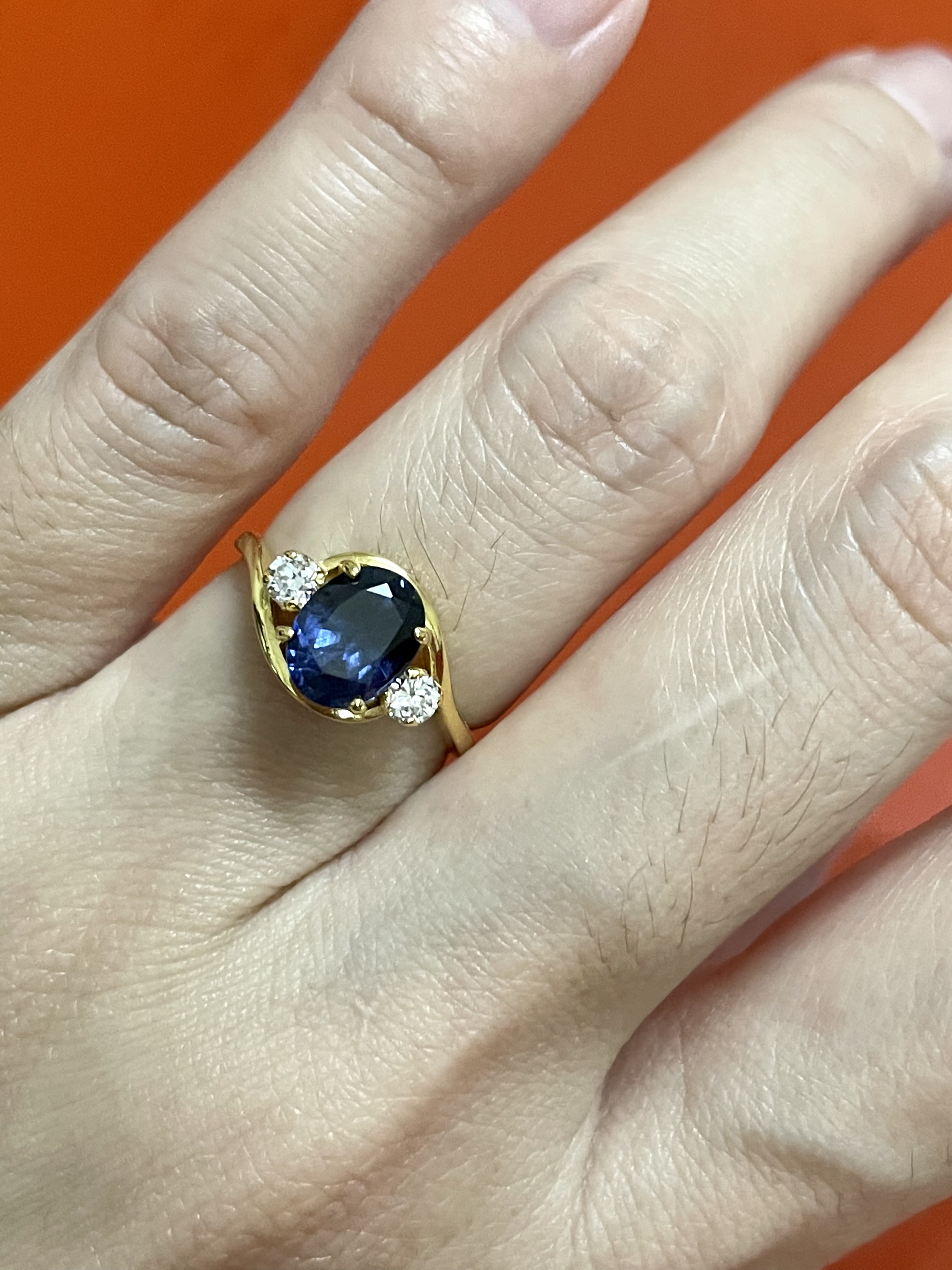 แหวนพลอยน้ำเงิน บ่าเพชรรัสเซีย ทองแท้