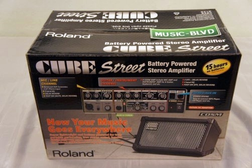 Roland CUBE Street Battery Powered Stereo Guitar Combo Amp Black