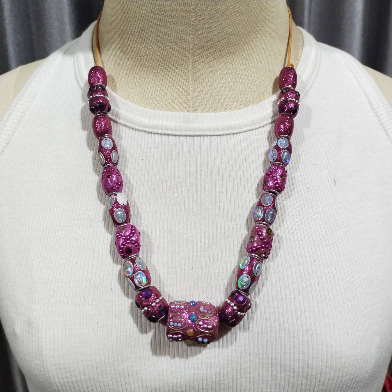 สร้อยคอแฟชั่น เนื้องาน เซรามิก