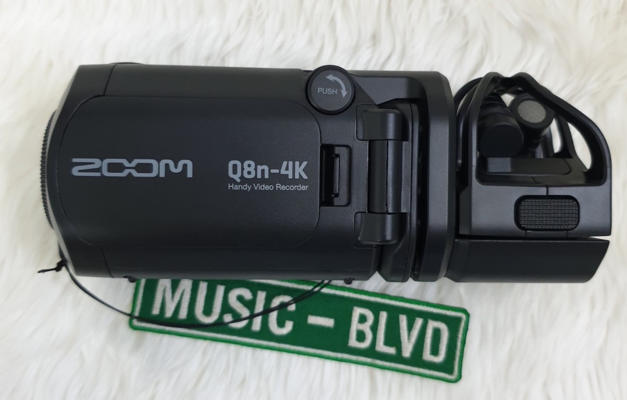 Zoom Q8n-4K Ultra High-definition Handy Video Recorder