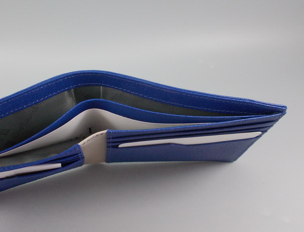 กระเป่าสตางค์ Guy Laroche น้ำเงิน-เบจ ใหม่ แท้