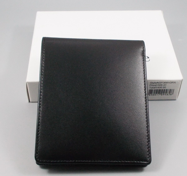 กระเป๋าสตางค์ Guy Laroche ดำ ใหม่ แท้