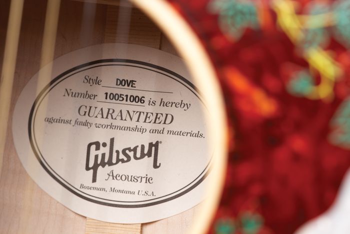 Gibson Dove Modern Classic Dreadnought Acoustic-Electric Guitar