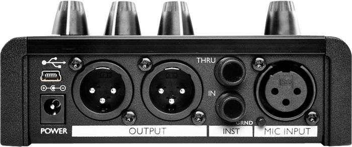 TC Helicon VoiceTone Synth with MP-75 Mic