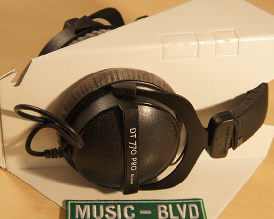 Beyerdynamic DT 770 Pro-80 Closed Studio Headphones