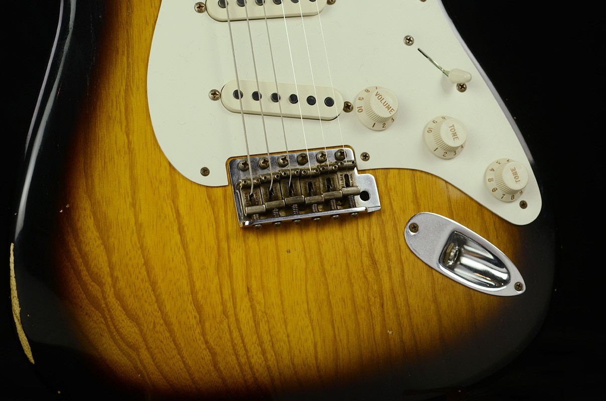 Fender Total Tone 56 Strat - 2-Tone Sunburst - Relic - R63130