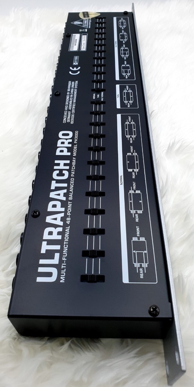 BEHRINGER PX3000 Ultrapatch Pro 48 パッチベイ s-l400.jpg