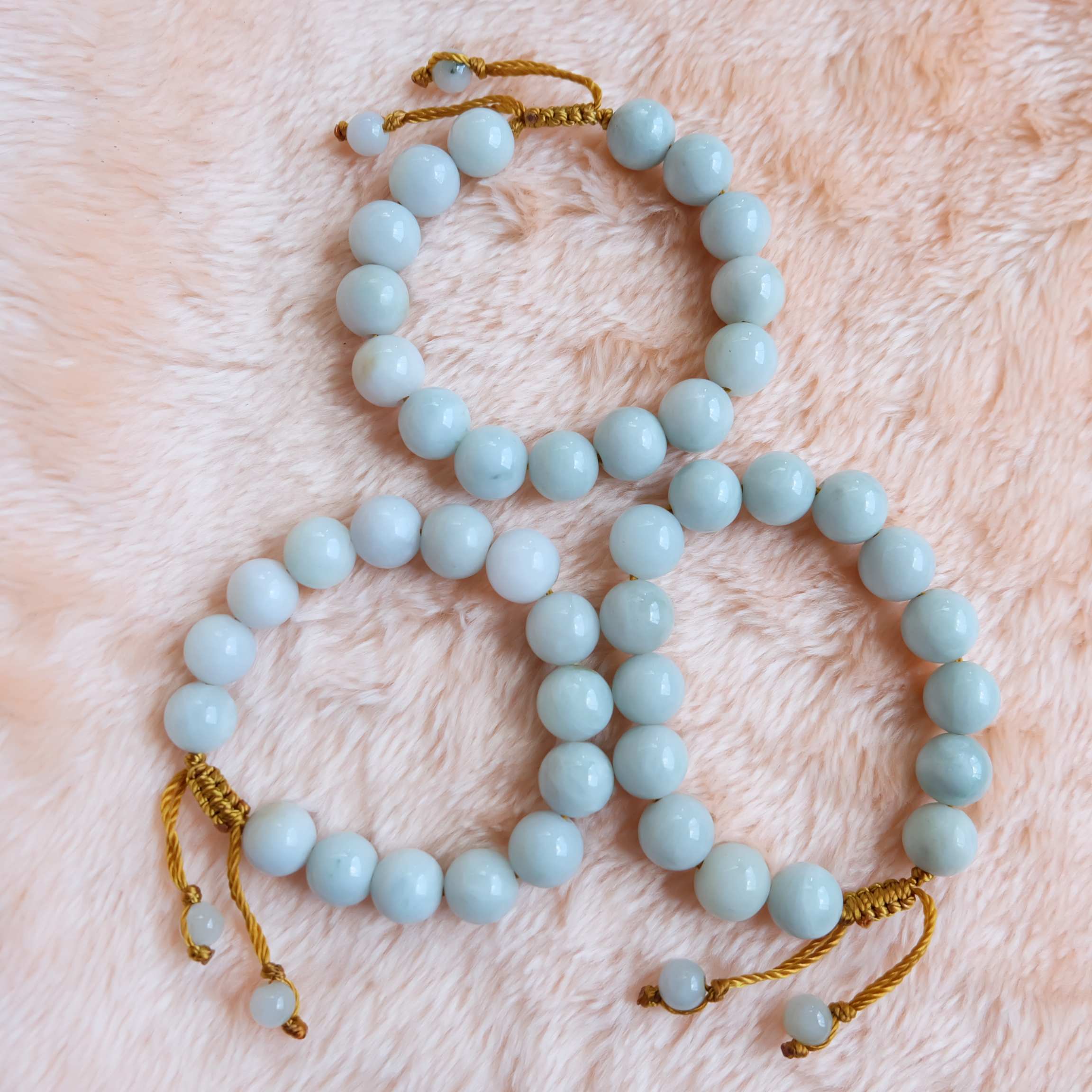 สร้อยข้อมือลูกปัดหยกแท้ 13 มิล หยกแท้ หยกพม่า หยกขาวเขียวอ่อน เชือกดึง รอบข้อมือ 17-22 ซม.