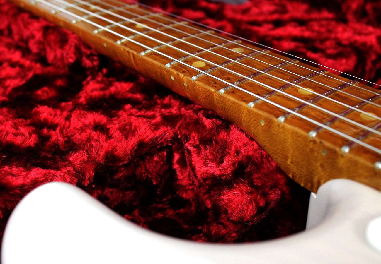 Fender Custom Shop American Custom NOS Roasted Strat - Dirty White Blonde - NAMM