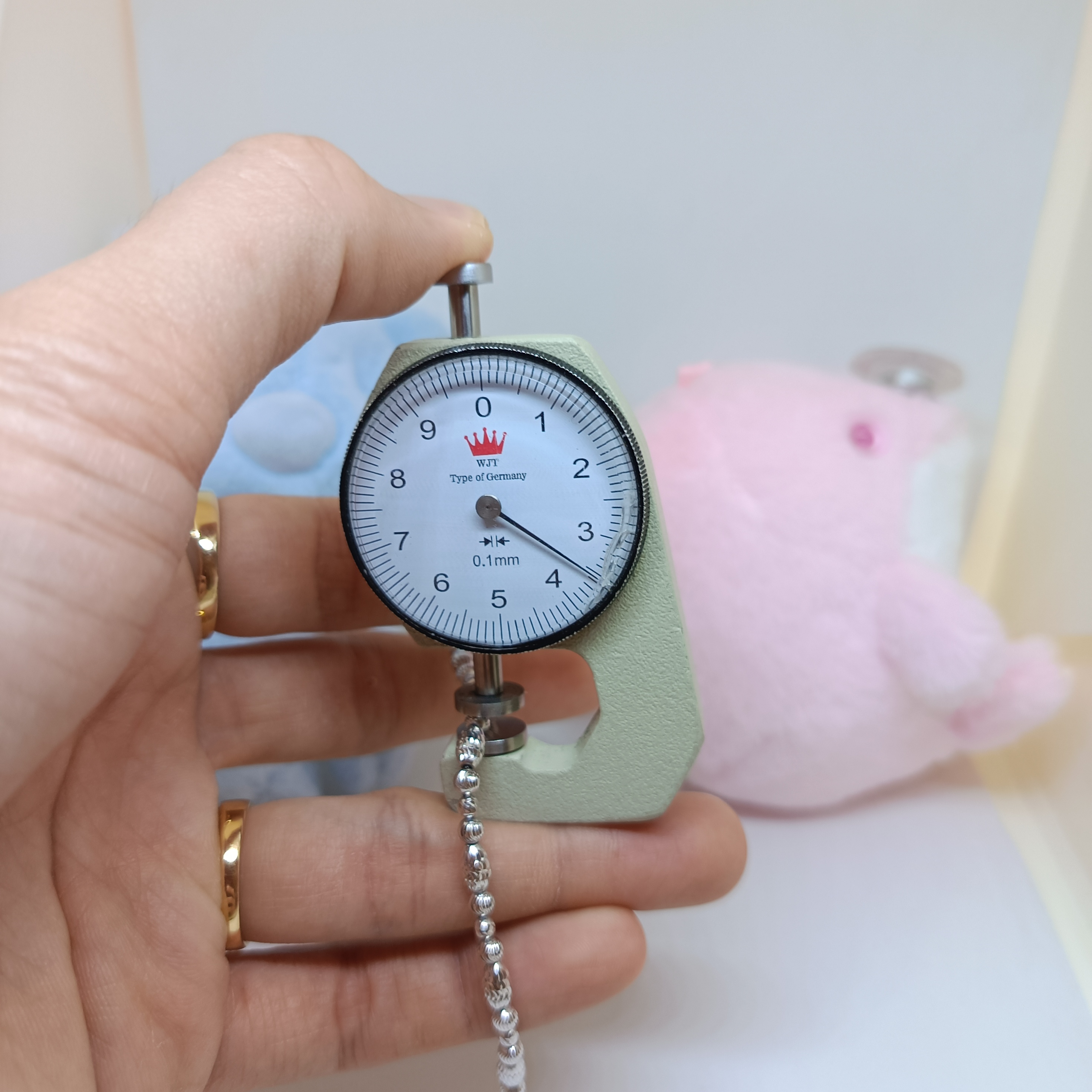 สร้อยข้อมืออิตาลี่ ลายแฟนซีทองคำขาว เม็ดมะยมสลับเม็ดกลมเจียระไนเหลี่ยมเพชร