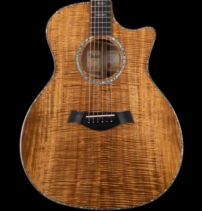 Taylor Custom Grand Auditorium AA Hawaiian Koa Top Acoustic-Electric Natural
