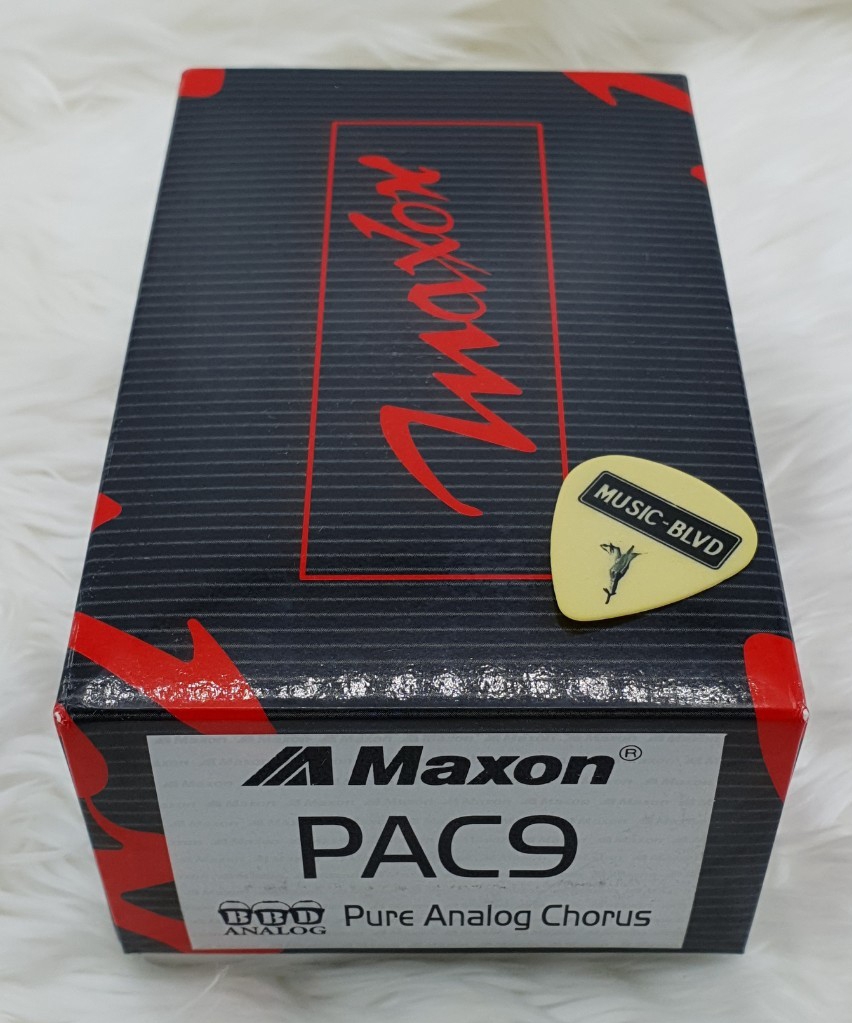 Maxon PAC-9 Pure Analog Chorus Guitar Effects Pedal