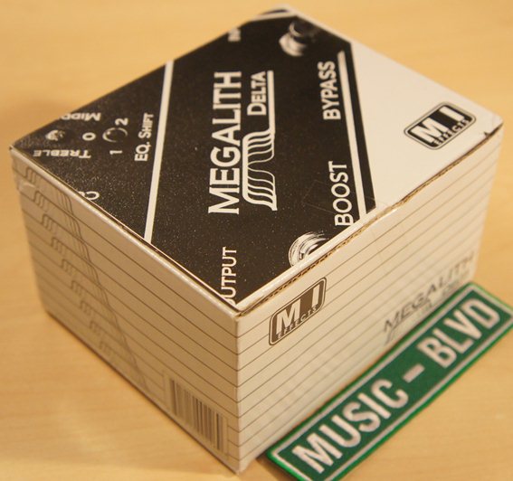 MI Effects Megalith Delta Distortion