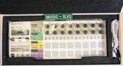 Arturia BeatStep Pro Controller & Sequencer
