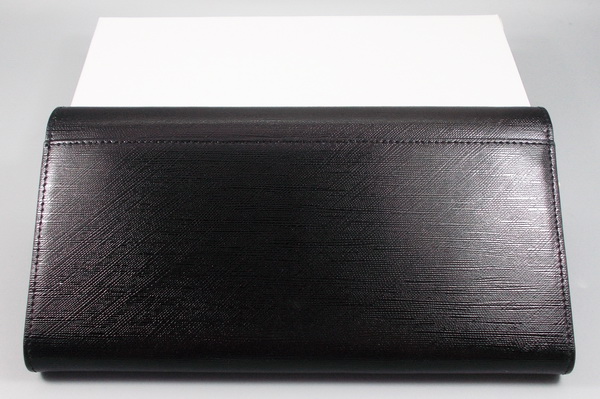 กระเป่าสตางค์ Guy Laroche ดำ ล็อค 2 ชั้น ใหม่ แท้