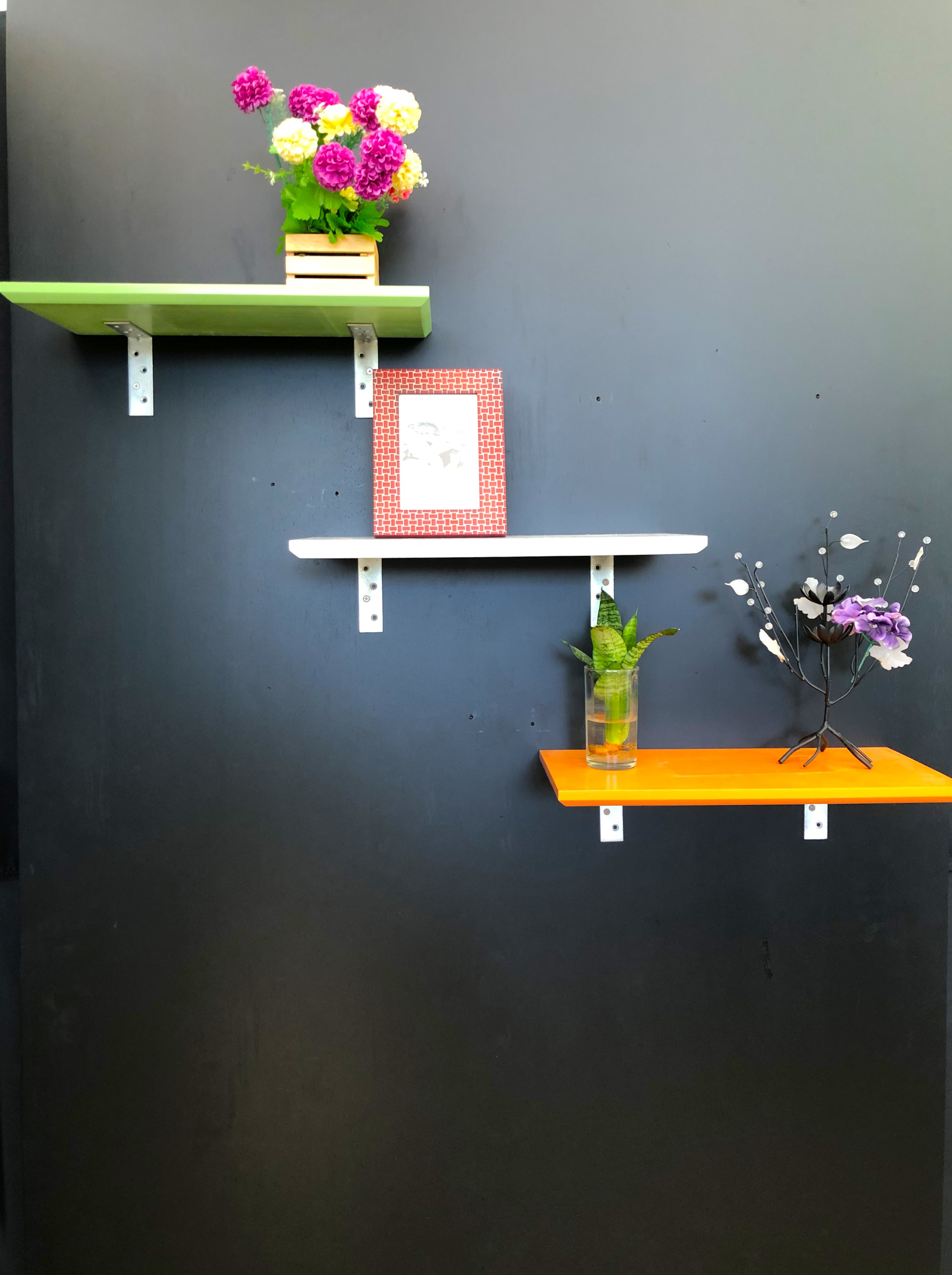 ชั้นติดผนัง ชั้นวางของ DIY ขนาด TH 2 x W 21 x L 45 Cms.สีเขียว, สีขาว, สีส้ม (ชุดละ 3 ชิ้น)