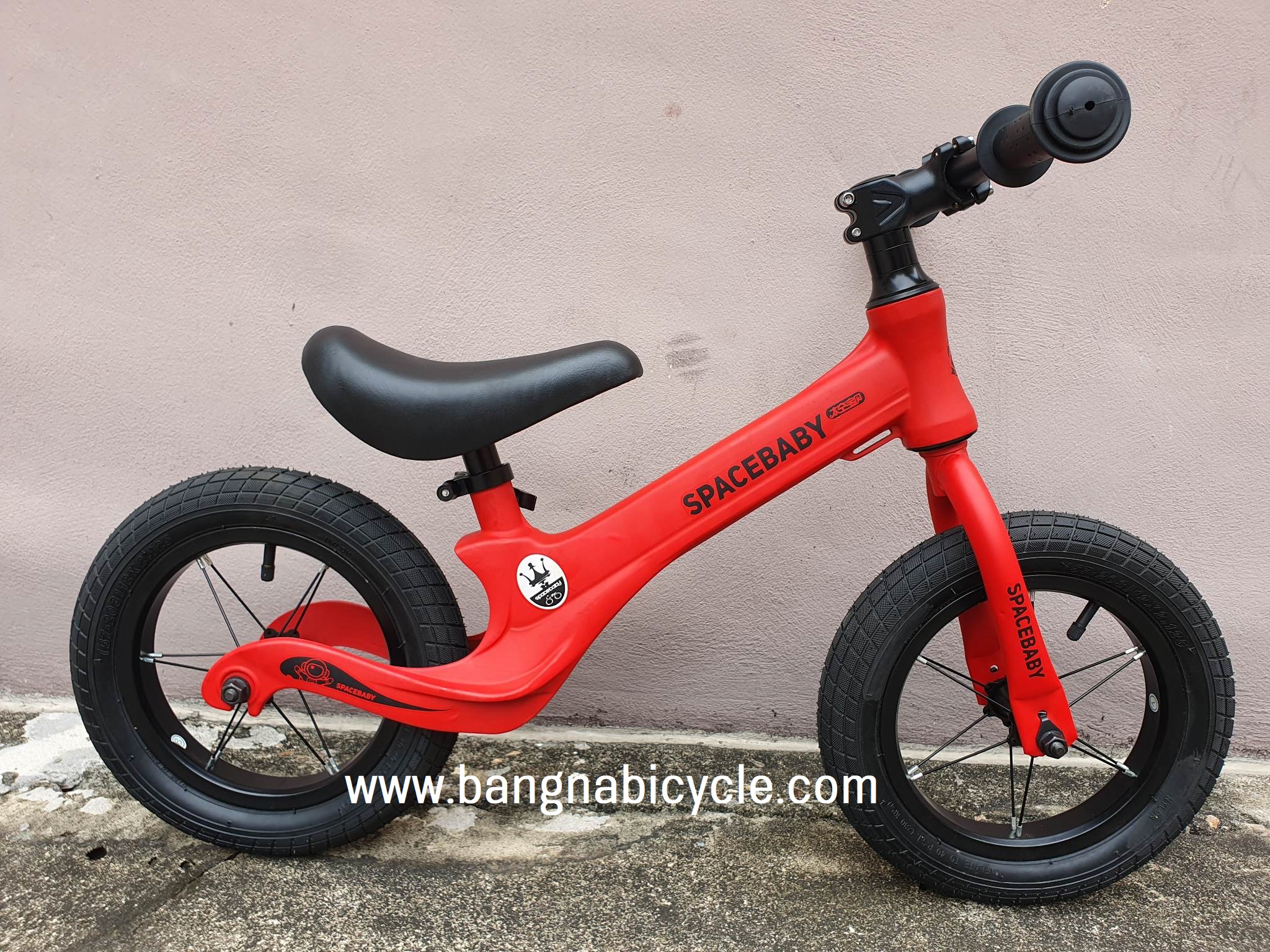 [หมด] รถเด็กขาไถ บาลานซ์ไบค์ ตัวถังอลูมิเนียม Spacebaby Balance Bike มีสีให้เลือกจุกๆถึง 7 สี