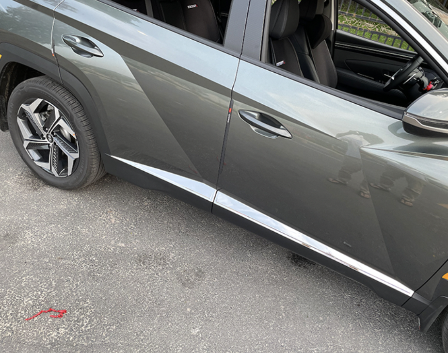 โครเมี่ยมแต่งข้างประตู Hyundai CRETA ฮุนได เครต้า