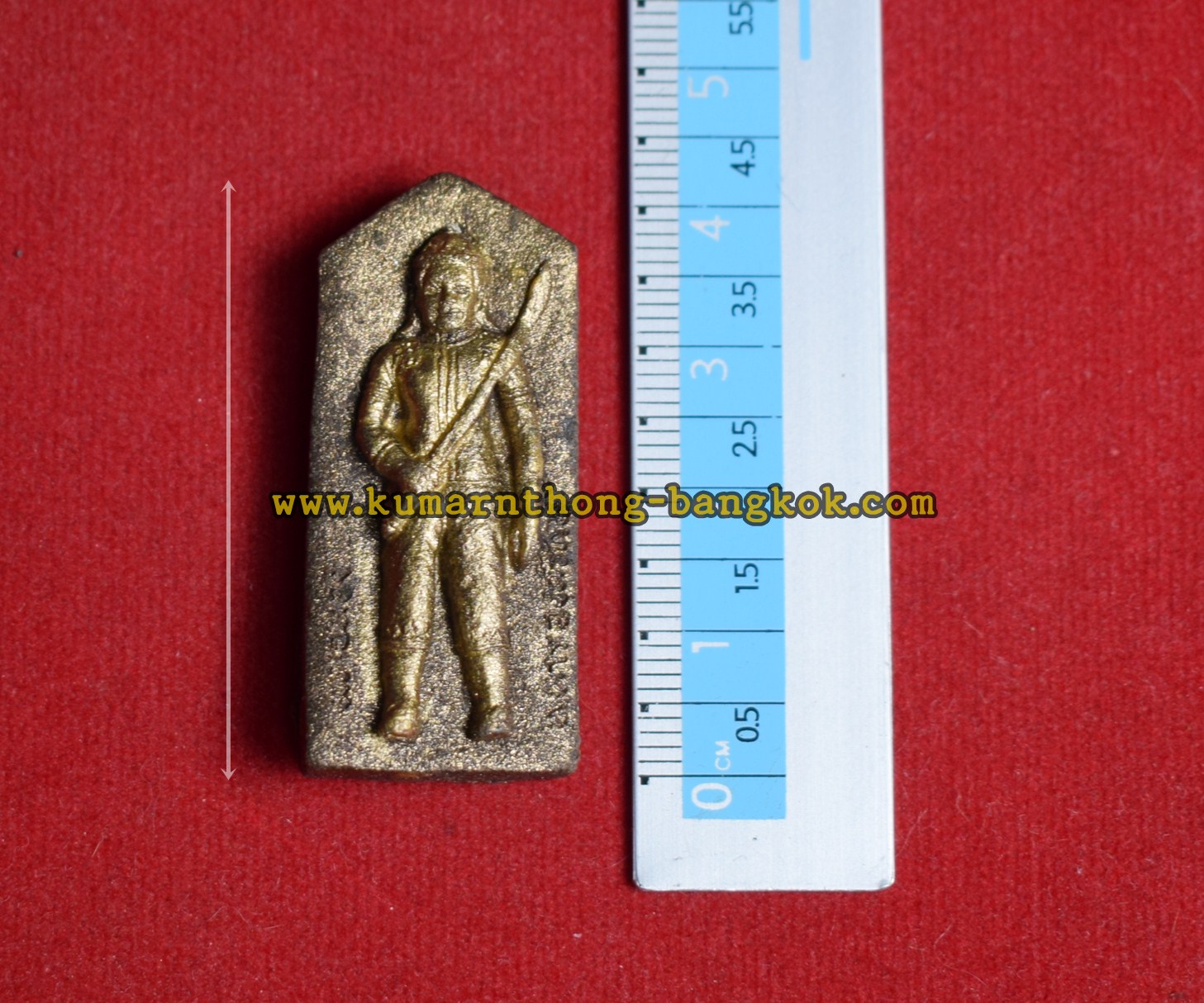 พรายทองกระซิบ ครูบาชัยชนะ สำนักสงฆ์พุทธอริยรังษี จ.บึงกาฬ เนื้อดินอาถรรพ์ ขนาดพกพา สูง 4.1ซม. กว้าง 2ซม.