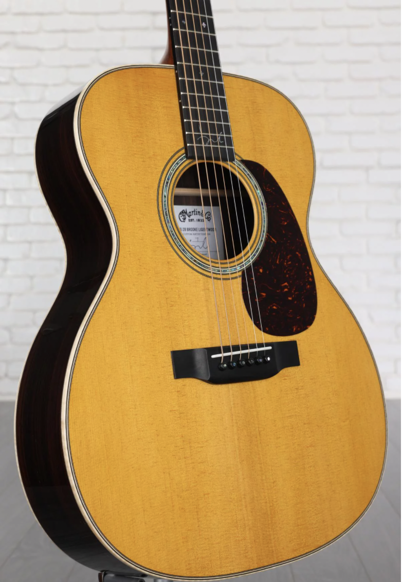 Martin 000-28 Brooke Ligertwood Signature Acoustic Guitar - Natural