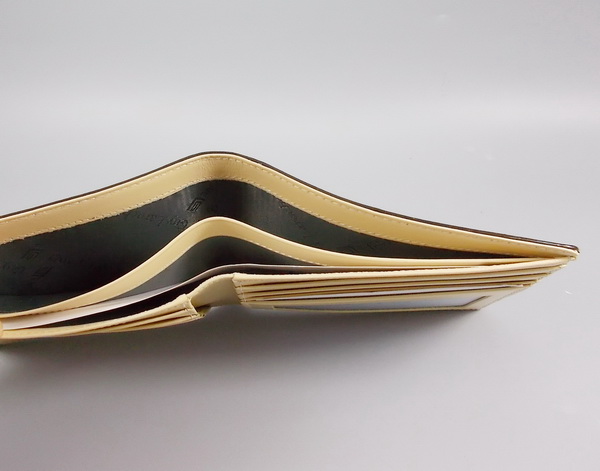 กระเป๋าสตางค์ Guy Laroche ดำ-ครีม ใหม่ แท้